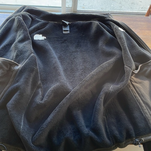 North Face Men’s Jacket - Picture 3 of 8